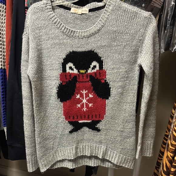 Rewind Gray Knit Sweater with Festive Penguin - Picture 1 of 2